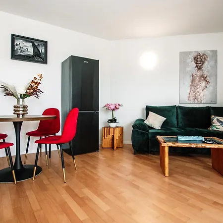 Martina Apartment *